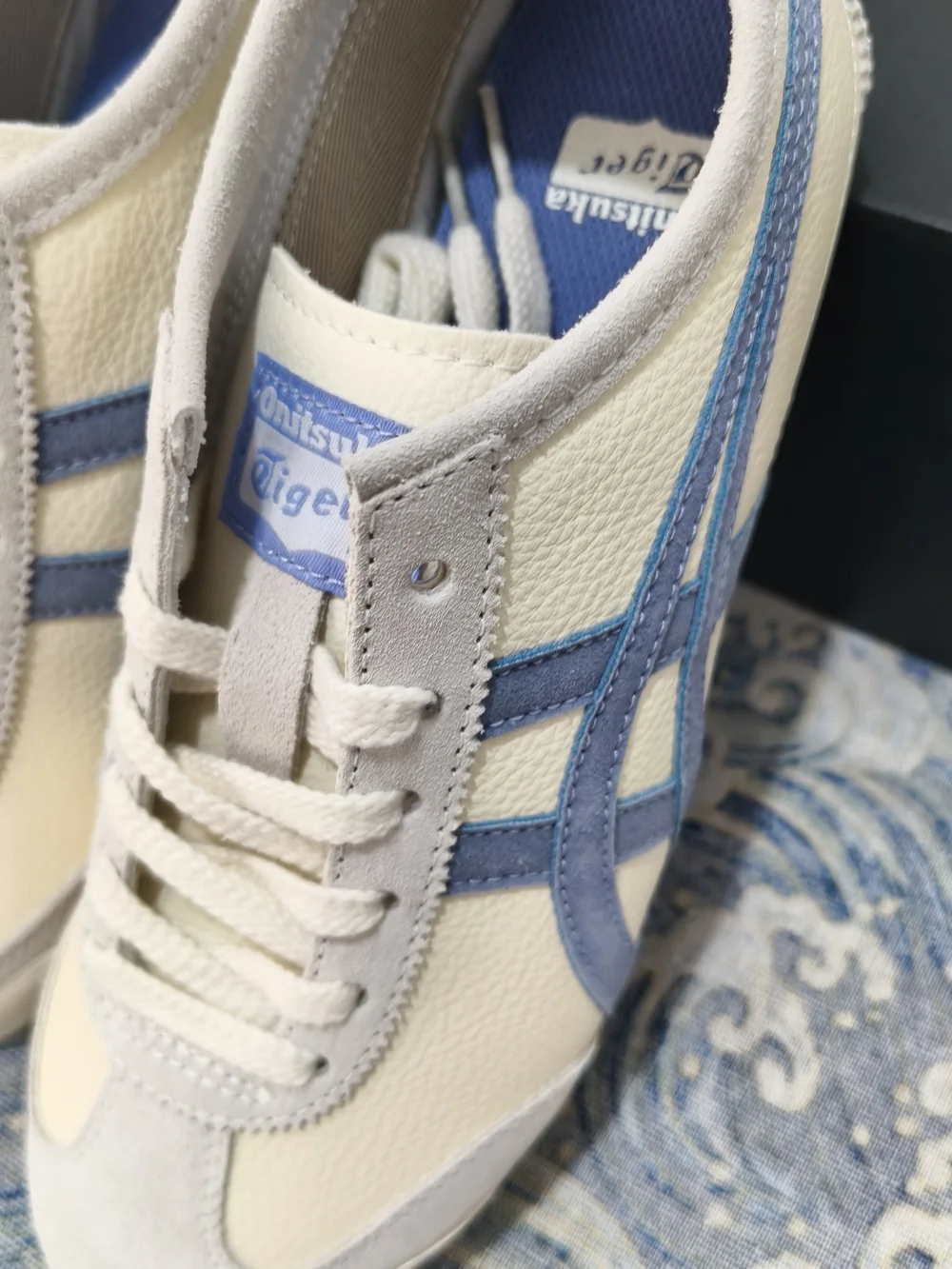 Onitsuka Tiger Mexico 66 Sneakers in Cream & Lavender